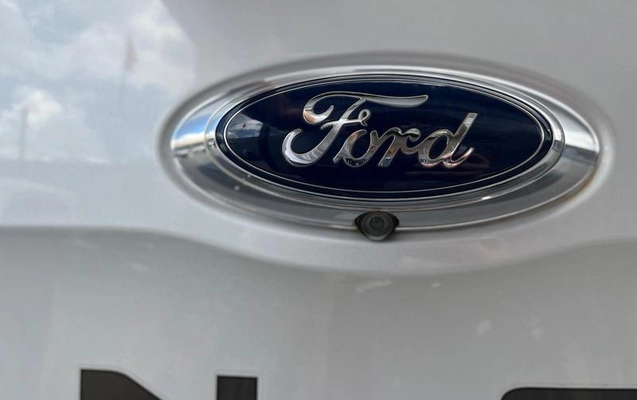 imagem-https://www.socarrao.com.br/sc-vehicle-images-prod/4414687/1792610842674-7775832_10_B_4f2adae83c.jpeg