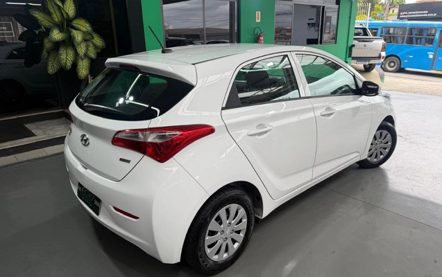 imagem-https://www.socarrao.com.br/sc-vehicle-images-prod/4414688/1792781871125-gb-5547b87.jpeg