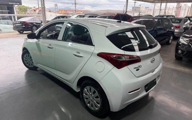 imagem-https://www.socarrao.com.br/sc-vehicle-images-prod/4414688/1792781871127-gb-fdb85fd.jpeg