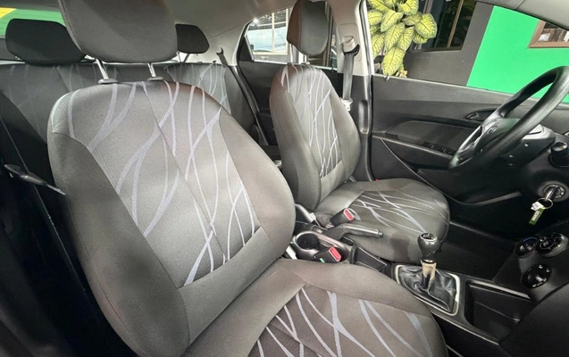 imagem-https://www.socarrao.com.br/sc-vehicle-images-prod/4414688/1792781871148-gb-99635cb.jpeg