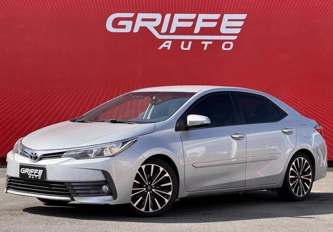 Toyota Corolla 2018 Prata — foto 1 de 3