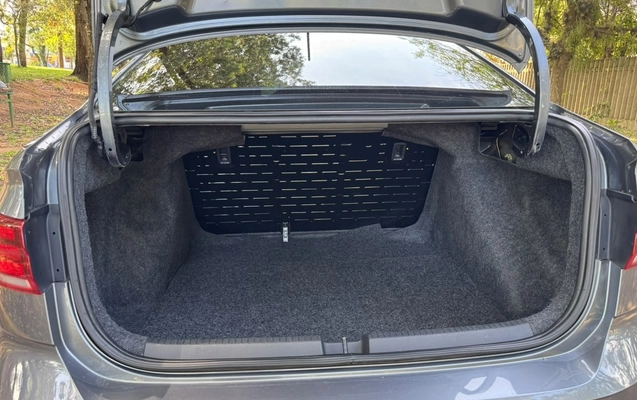 imagem-https://www.socarrao.com.br/sc-vehicle-images-prod/4414700/1792610949452-V2hhdHNBcHAgSW1hZ2UgMjAyNi0xMC0yMSBhdCAxNS4yOC40MiAoMykuanBlZw.jpeg