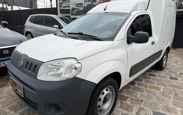 imagem-https://www.socarrao.com.br/sc-vehicle-images-prod/4414703/1792610968634-8590751_1_B_bcd188db83.jpeg