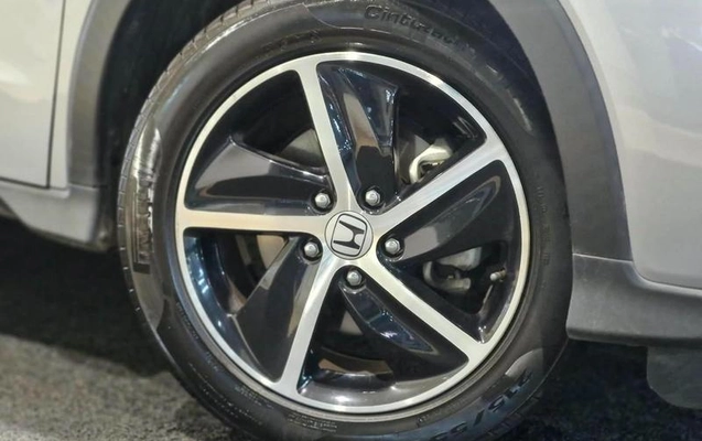 imagem-https://www.socarrao.com.br/sc-vehicle-images-prod/4414711/1792611010122-8593371_1_B_087c8bd8ad.jpeg