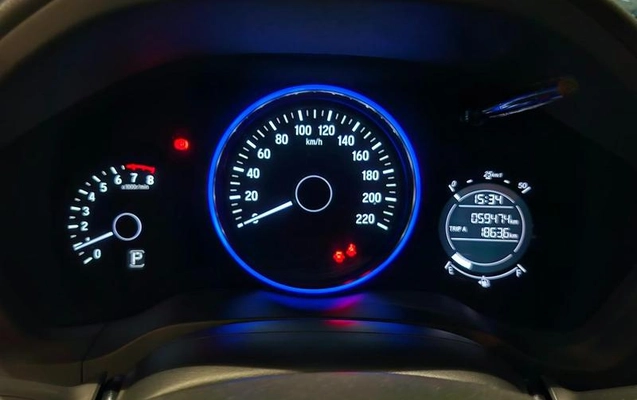 imagem-https://www.socarrao.com.br/sc-vehicle-images-prod/4414711/1792611010125-8593371_3_B_74b2bb461b.jpeg