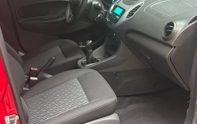 imagem-https://www.socarrao.com.br/sc-vehicle-images-prod/4414801/1792611169092-8532785_4_B_4d7478ae21.jpeg