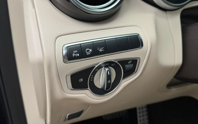 imagem-https://www.socarrao.com.br/sc-vehicle-images-prod/4414802/1792692979308-003_2856dbd71e7bbf455e332abe86e6455e.jpg