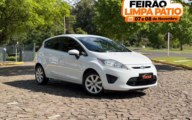 imagem-https://www.socarrao.com.br/sc-vehicle-images-prod/4414803/1792611184114-7a083d2b-8a7b-474a-8f35-370ae8c2e8a7.jpg