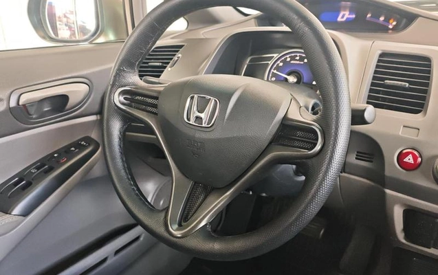 imagem-https://www.socarrao.com.br/sc-vehicle-images-prod/4414806/1792681922152-8575661_7_B_e48d1daa66.jpeg