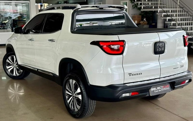 imagem-https://www.socarrao.com.br/sc-vehicle-images-prod/4414807/1792611954050-8588952_6_B_94bf567cd3.jpeg