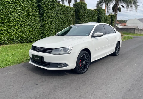 Volkswagen Jetta 2013 Branco — foto 1 de 3