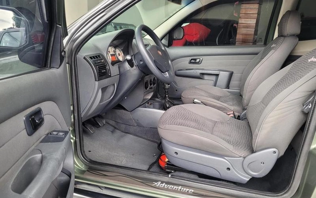 imagem-https://www.socarrao.com.br/sc-vehicle-images-prod/4414837/1792611426260-8578680_9_B_d669229f0f.jpeg