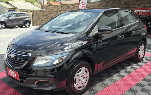 imagem-https://www.socarrao.com.br/sc-vehicle-images-prod/4414860/1792611516763-003_3882bfe5b40e5357f5e2ea49a5c7f86a.jpg