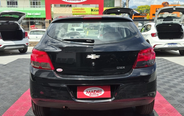 imagem-https://www.socarrao.com.br/sc-vehicle-images-prod/4414860/1792611516771-003_7ae3b333145681d2dd9ad5d681901eee.jpg