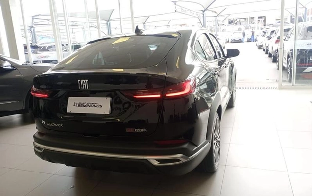 imagem-https://www.socarrao.com.br/sc-vehicle-images-prod/4414871/1792611546360-8593429_3_B_297784175d.jpeg