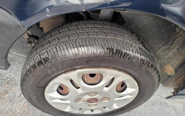 imagem-https://www.socarrao.com.br/sc-vehicle-images-prod/4414882/1792611595981-8592794_9_B_9b10dd73ec.jpeg