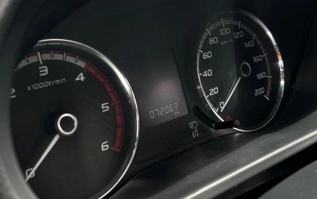 imagem-https://www.socarrao.com.br/sc-vehicle-images-prod/4414888/1792613608762-8593481_0_B_0c1eae339f.jpeg