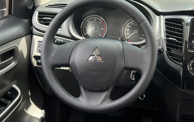 imagem-https://www.socarrao.com.br/sc-vehicle-images-prod/4414888/1792613608764-8593481_11_B_66b0e7d845.jpeg