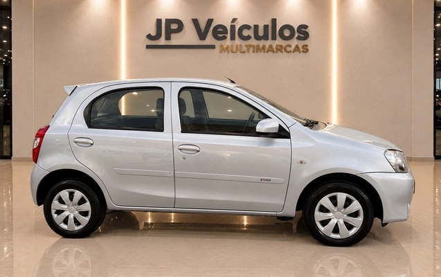 imagem-https://www.socarrao.com.br/sc-vehicle-images-prod/4414910/1792772857564-8581550_3_B_c2d0662fc8.png