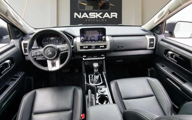 imagem-https://www.socarrao.com.br/sc-vehicle-images-prod/4414915/1792613044117-8592769_0_B_c2ecd27967.jpeg
