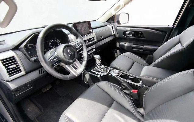 imagem-https://www.socarrao.com.br/sc-vehicle-images-prod/4414915/1792613044119-8592769_0_B_b79772393c.jpeg