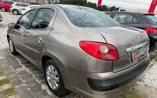 imagem-https://www.socarrao.com.br/sc-vehicle-images-prod/4414919/1792611857935-8454243_2_B_abc172a6aa.jpeg