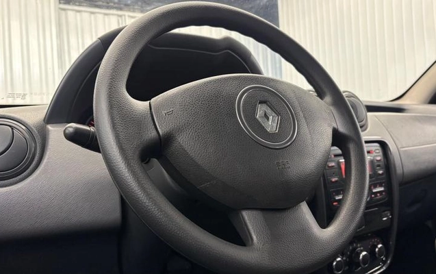 imagem-https://www.socarrao.com.br/sc-vehicle-images-prod/4414930/1792611987181-8501126_19_B_7b152a0555.jpeg