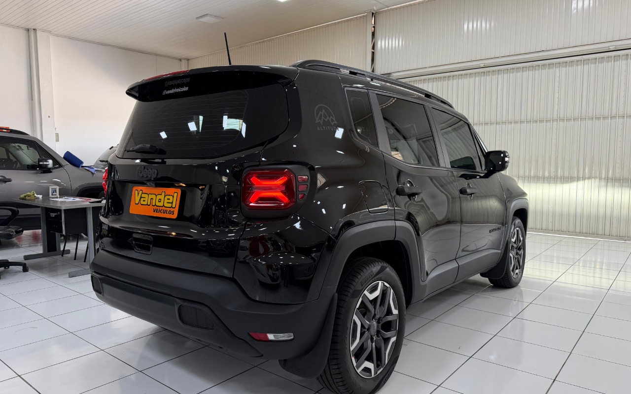 imagem-https://www.socarrao.com.br/sc-vehicle-images-prod/4414934/1792612094820-V2hhdHNBcHAgSW1hZ2UgMjAyNi0xMC0yMSBhdCAxNi4zMi4zMiAoNCkuanBlZw.jpeg