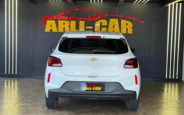 imagem-https://www.socarrao.com.br/sc-vehicle-images-prod/4414942/1792614648473-8588588_6_B_db3fd3aea4.jpeg