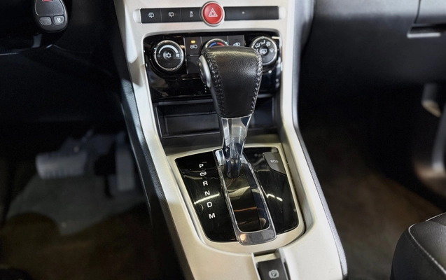 imagem-https://www.socarrao.com.br/sc-vehicle-images-prod/4414968/1792612303184-11_045055.jpg