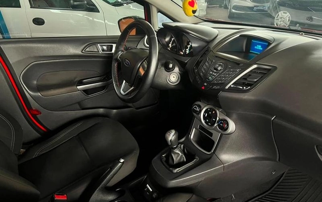 imagem-https://www.socarrao.com.br/sc-vehicle-images-prod/4415012/1792612511019-8333849_3_B_d0ad6e9010.jpeg