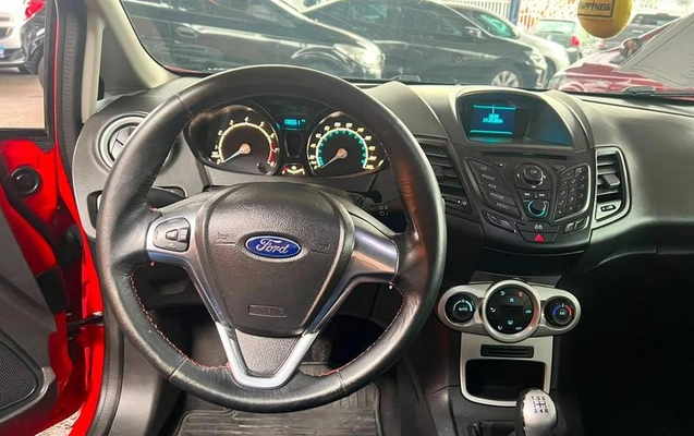 imagem-https://www.socarrao.com.br/sc-vehicle-images-prod/4415012/1792612511028-8333849_6_B_c8b5668f7c.jpeg