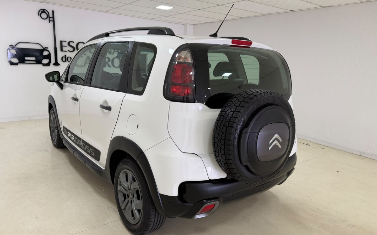 imagem-https://www.socarrao.com.br/sc-vehicle-images-prod/4415058/1792612891821-V2hhdHNBcHAgSW1hZ2UgMjAyNi0xMC0yMSBhdCAxNi4yOS4yNC5qcGVn.jpeg