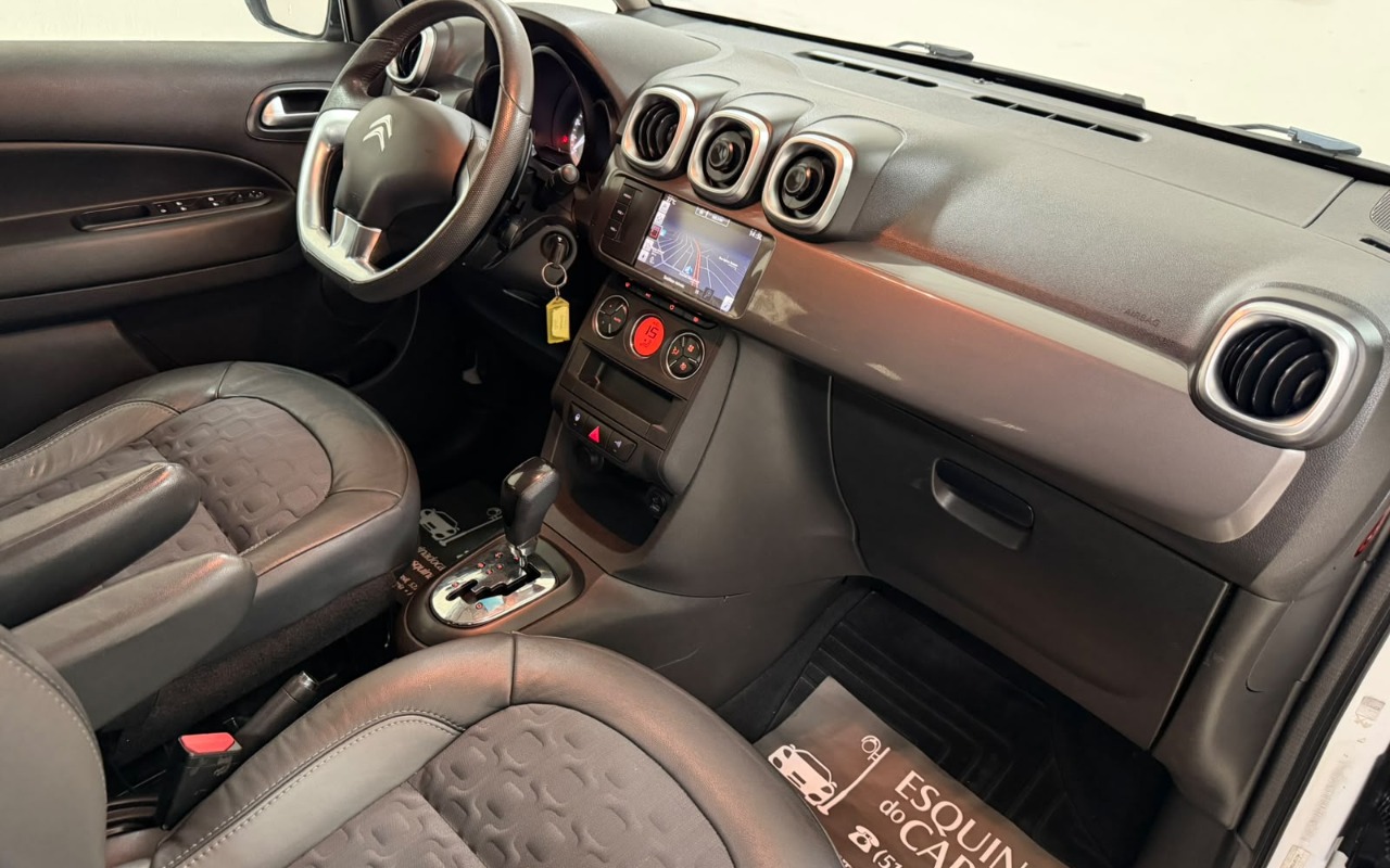 imagem-https://www.socarrao.com.br/sc-vehicle-images-prod/4415058/1792612892143-V2hhdHNBcHAgSW1hZ2UgMjAyNi0xMC0yMSBhdCAxNi4yOS4yNCAoMikuanBlZw.jpeg