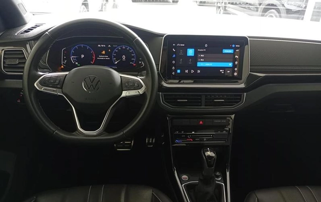 imagem-https://www.socarrao.com.br/sc-vehicle-images-prod/4415059/1792612930316-8593613_1_B_70c11f36cc.jpeg