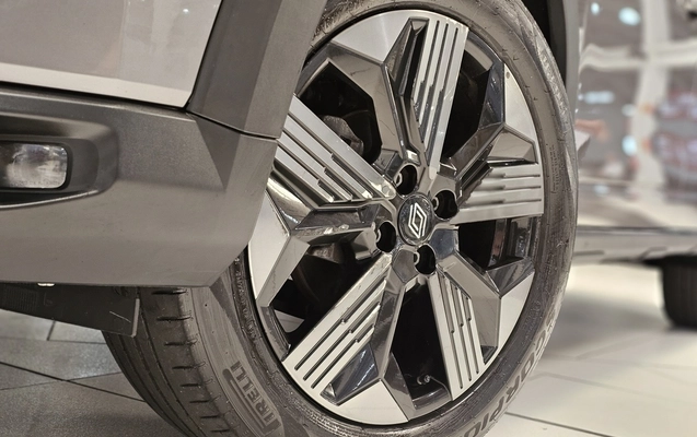 imagem-https://www.socarrao.com.br/sc-vehicle-images-prod/4415070/1792613025804-1_054839.jpg