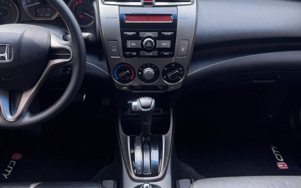 imagem-https://www.socarrao.com.br/sc-vehicle-images-prod/4415088/1792613101884-SU1HLTIwMjYxMDE5LVdBMDA5NC5qcGc.jpg