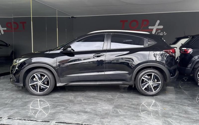 imagem-https://www.socarrao.com.br/sc-vehicle-images-prod/4415113/1792613207009-8592521_5_B_f6e837cf78.jpeg