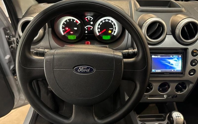 imagem-https://www.socarrao.com.br/sc-vehicle-images-prod/4415173/1792613554954-8551931_6_B_0ce89fe8dc.jpeg