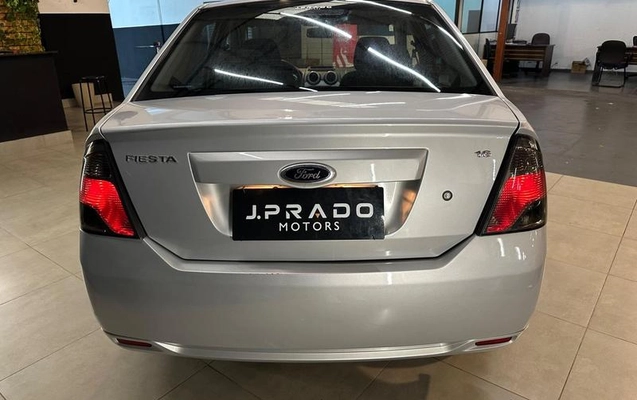imagem-https://www.socarrao.com.br/sc-vehicle-images-prod/4415173/1792613554963-8551931_11_B_68c05fd2d2.jpeg