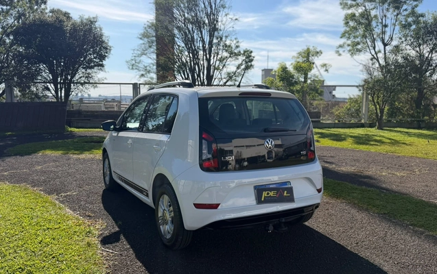 imagem-https://www.socarrao.com.br/sc-vehicle-images-prod/4415174/1792613563676-9125f28b7db54b38814a6dcd4a54d221_1792613520856.jpg
