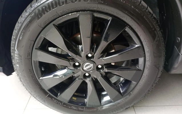 imagem-https://www.socarrao.com.br/sc-vehicle-images-prod/4415184/1792696758976-8593694_0_B_a15d851416.jpeg
