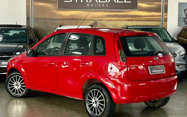 imagem-https://www.socarrao.com.br/sc-vehicle-images-prod/4415194/1792613648529-c8e53c1894184146a0b31d983f6c9480_1792613617847.jpg