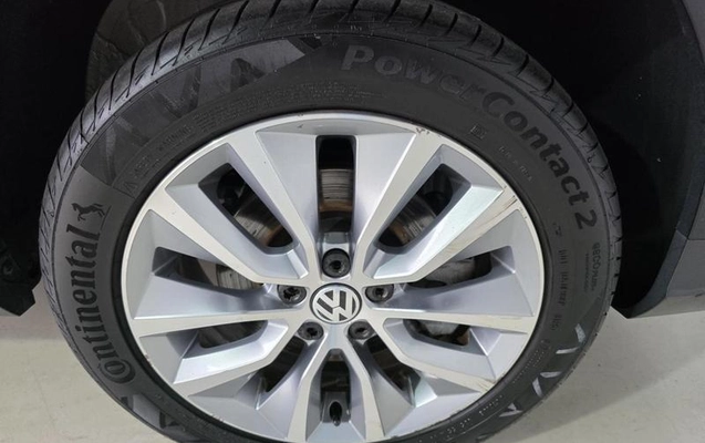 imagem-https://www.socarrao.com.br/sc-vehicle-images-prod/4415222/1792616773508-8593467_8_B_0753faeb36.jpeg