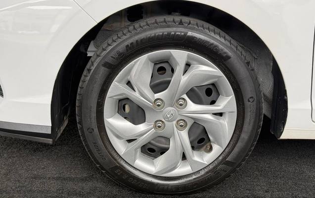 imagem-https://www.socarrao.com.br/sc-vehicle-images-prod/4415232/1792616053142-57ffd460061c4e5198b01cde2e510c70_1792613736985.jpg