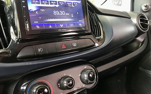 imagem-https://www.socarrao.com.br/sc-vehicle-images-prod/4415235/1792695411283-sH3Svu28RBmUut87xar6BBlCsJbuzQfh.jpg