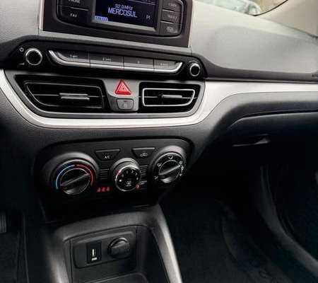 imagem-https://www.socarrao.com.br/sc-vehicle-images-prod/4415251/1792613952266-8589600_16_B_61f6f1fe68.jpeg