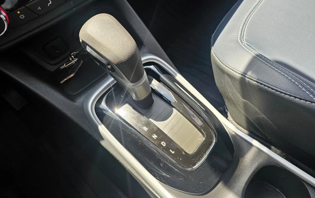 imagem-https://www.socarrao.com.br/sc-vehicle-images-prod/4415257/1792613971257-JTPKvtM5epPxuKQbDXS5xZdyJSjFjstl.jpg