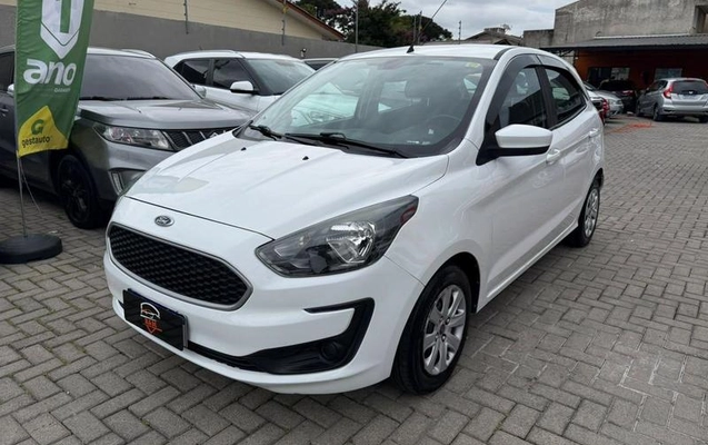 imagem-https://www.socarrao.com.br/sc-vehicle-images-prod/4415274/1792692921431-8588142_13_B_3111808f56.jpeg