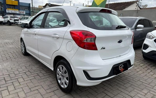 imagem-https://www.socarrao.com.br/sc-vehicle-images-prod/4415274/1792692921448-8588142_6_B_b101a7a62f.jpeg